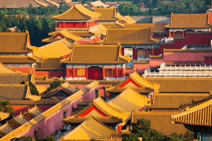 The East Hotel-Very Close To The Drum Tower,The Lama Temple,Houhai Bar Street,And The Forbidden City,There Are Many Old Beijing Traditional Hutongs Around The Hotel ,Experience The Culture Of Old Beijing Hutongs,Near Exit A Of Shichahai On Metro Line المظهر الخارجي الصورة